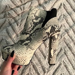 Dolls kill Snake skin booties